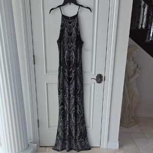 Elegant Black and White Patterned Dress